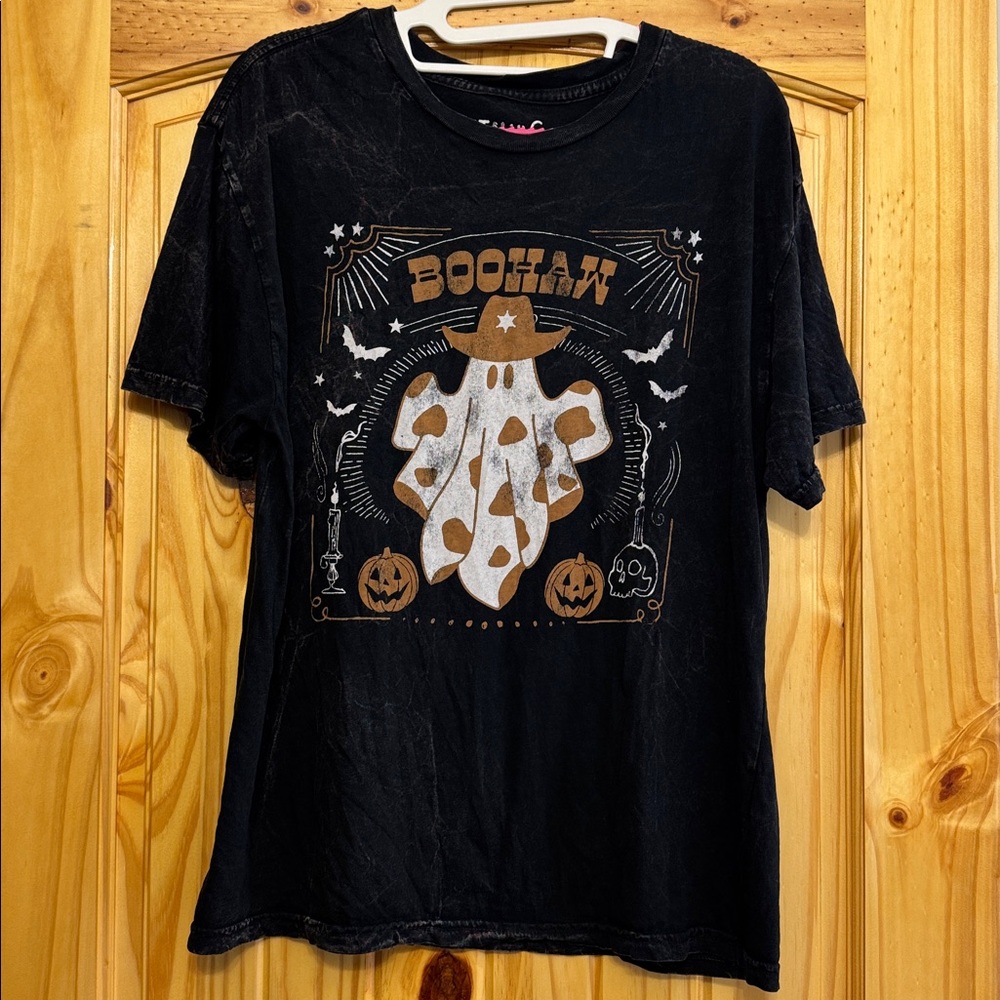 Hrt & luv Boohaw shirt small